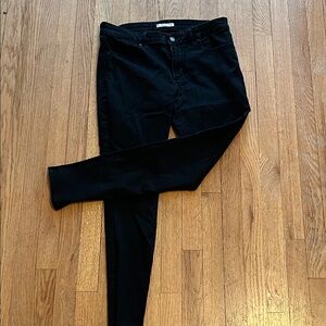 Elegant Levi Black Skinny Jeans for Women